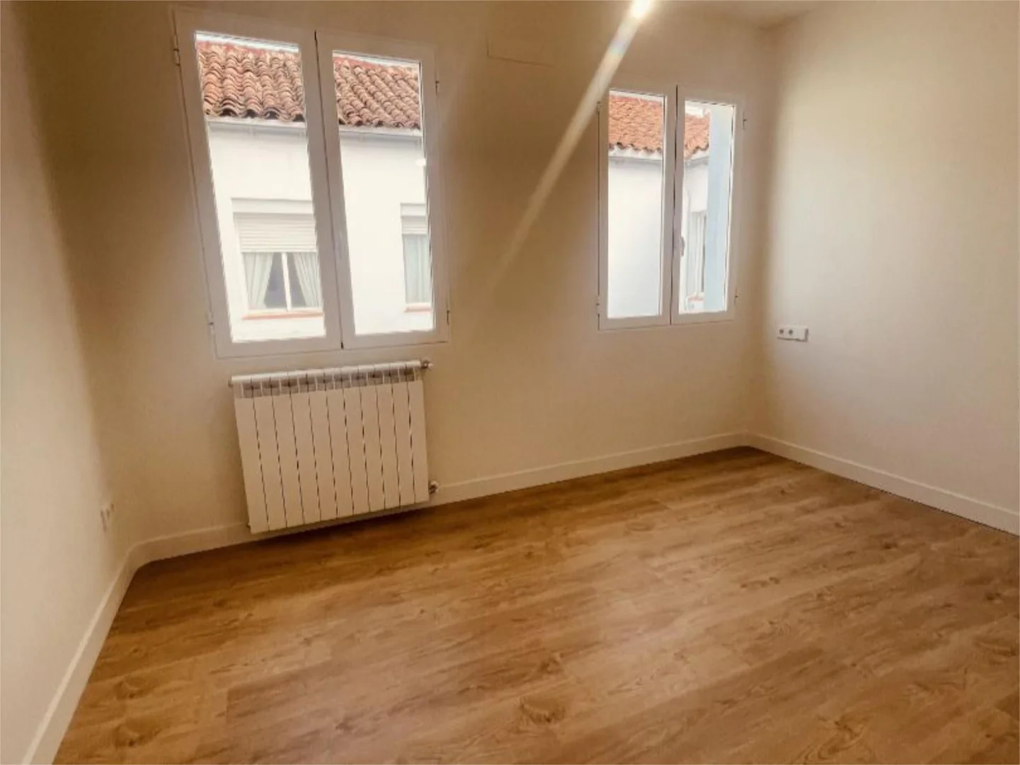 Piso en  Calle de Piamonte 12 - Foto 8