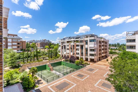 Piso en Majadahonda, Madrid - Foto 1