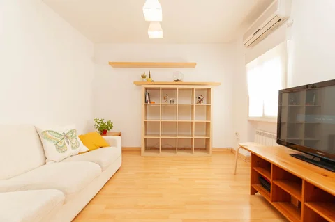 Piso en Barrio Palomeras sureste - Foto 3