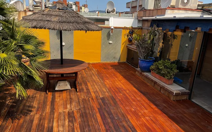 Ático en Calle dels Ferrocarrils Catalans, 103, La Marina del Port - Foto 2