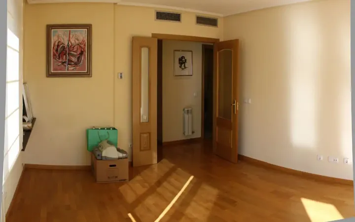 Piso en  Calle del Arte 19 - Foto 4