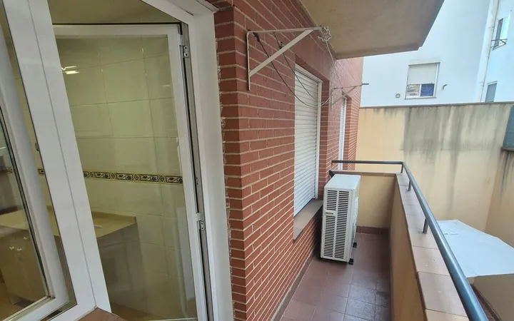 Piso en Calle de Sandalio López, 30, Tres Olivos - Valverde - Foto 2
