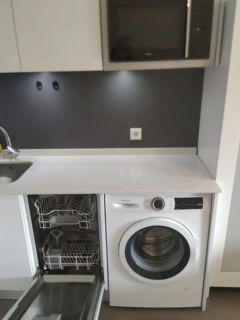 Estudio en calle de Puente la Reina, 39 - Foto 5