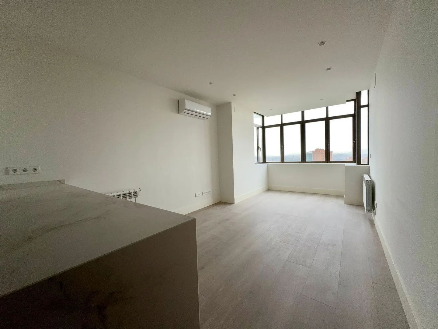 Piso en avenida de Pío XII, 92 - Foto 1