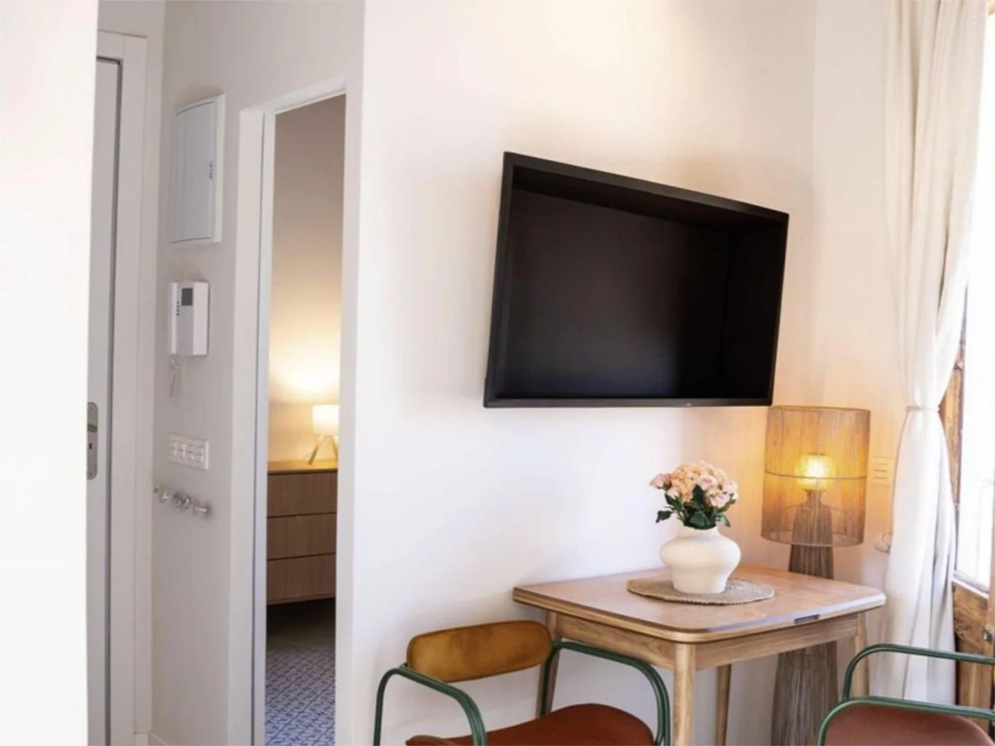 Piso en  Carrer de Magalhães 33 - Foto 2