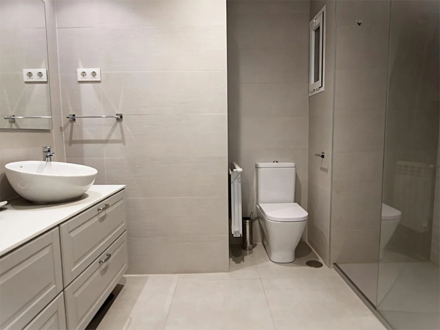 Piso en  Calle de Guzmán el Bueno 68 - Foto 63