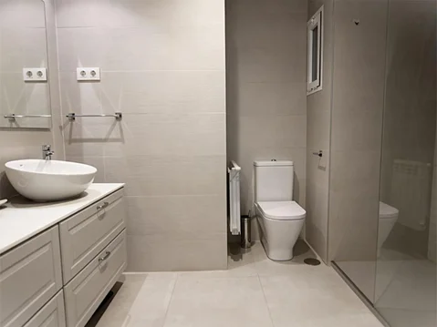 Piso en  Calle de Guzmán el Bueno 68 - Foto 63