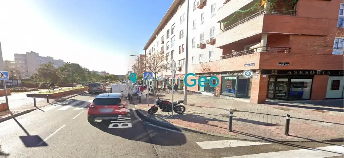 Local comercial en  Madrid Capital - Foto 7