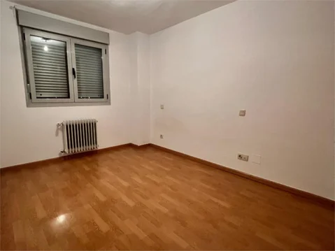 Piso en  Calle del Alcalde Redondo Aceña 2 - Foto 18