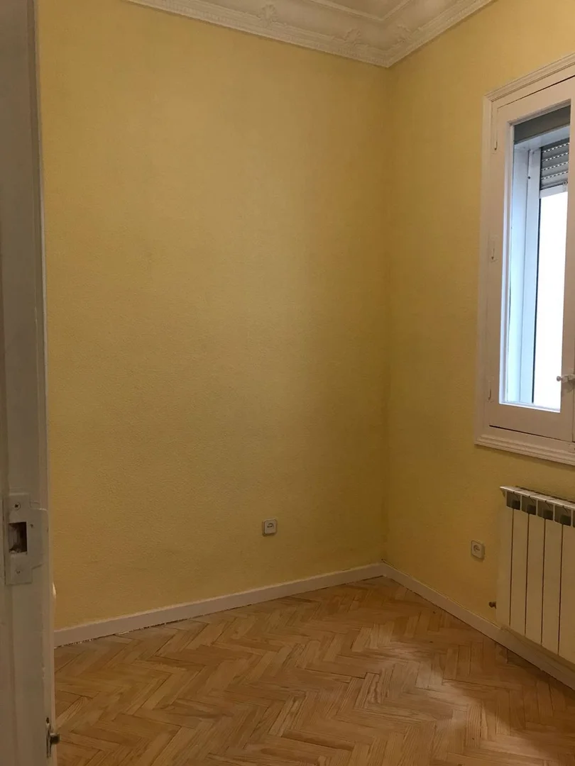 Piso en calle General Álvarez de Castro, 11 - Foto 16