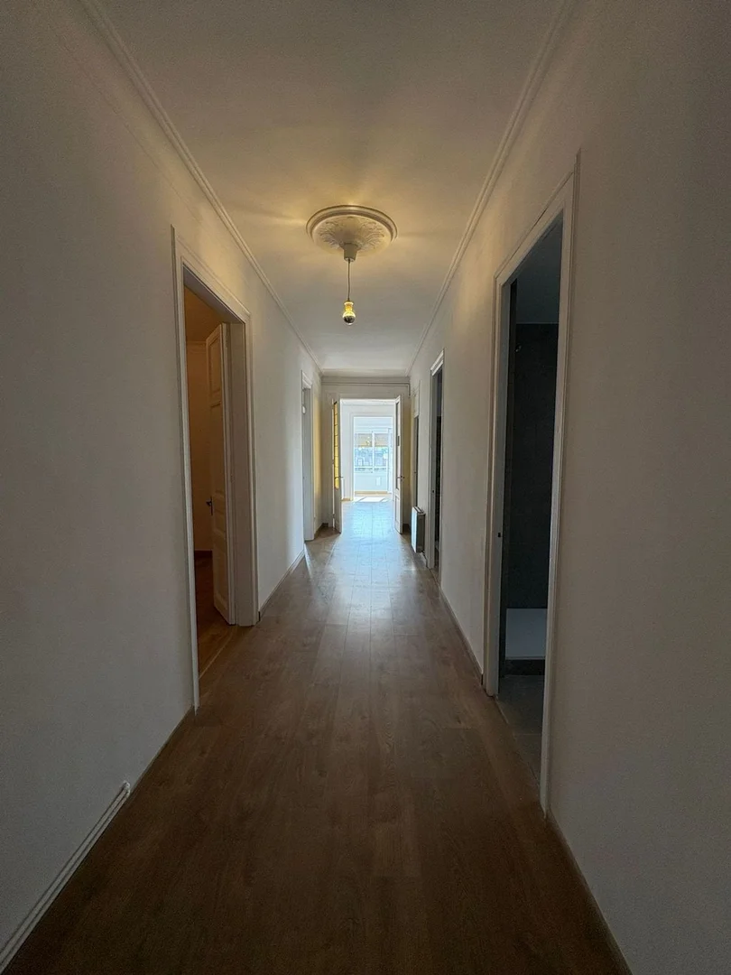 Piso en calle de València, 318 - Foto 2