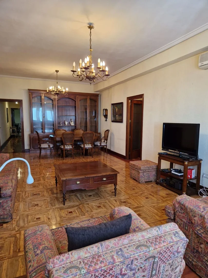 Piso en paseo de San Francisco de Sales, 12 - Foto 2