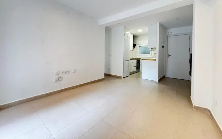 Piso en Calle de Artajona, 10, Valdezarza - Foto 1
