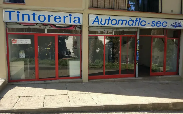 Local comercial en  Carrer de l'Harmonia 5 - Foto 1