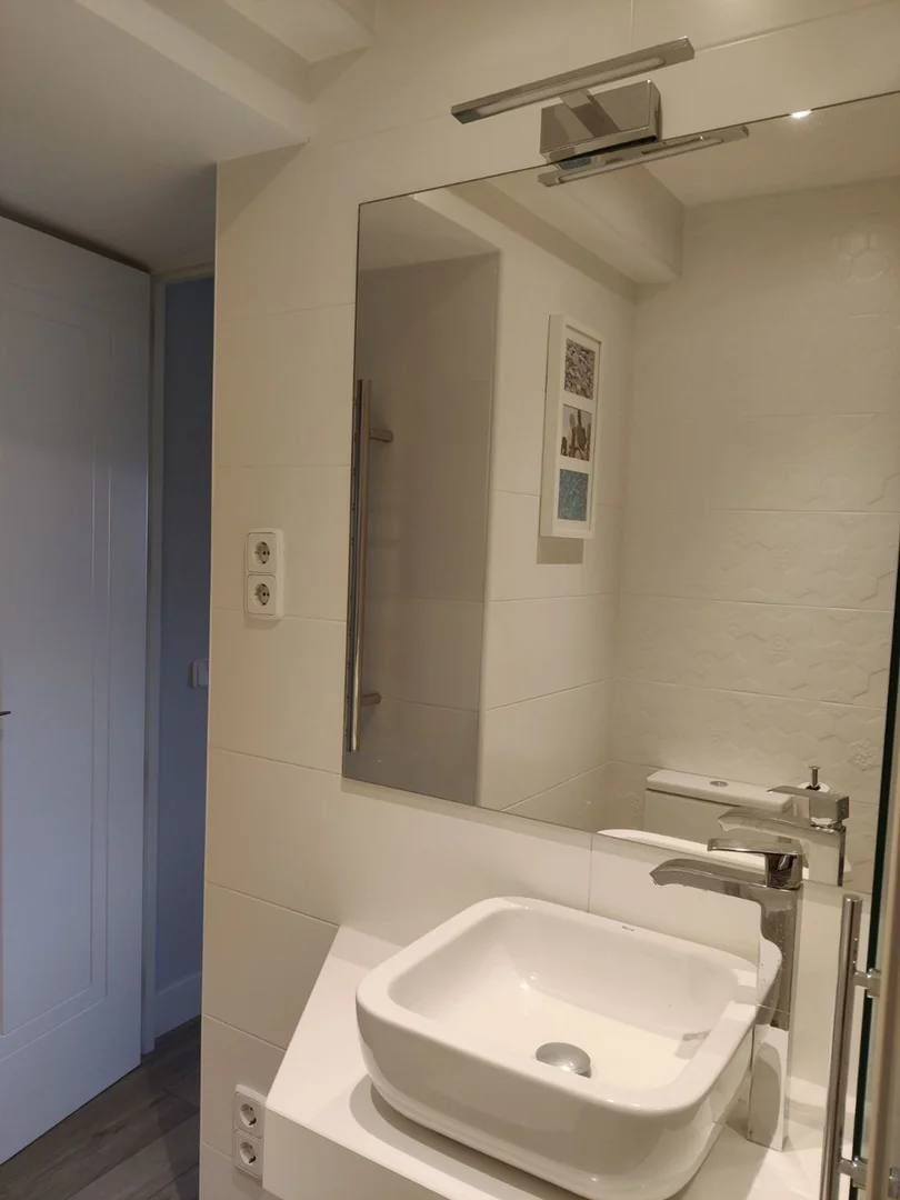 Piso en calle de Melchor Fernández Almagro, 86 - Foto 9