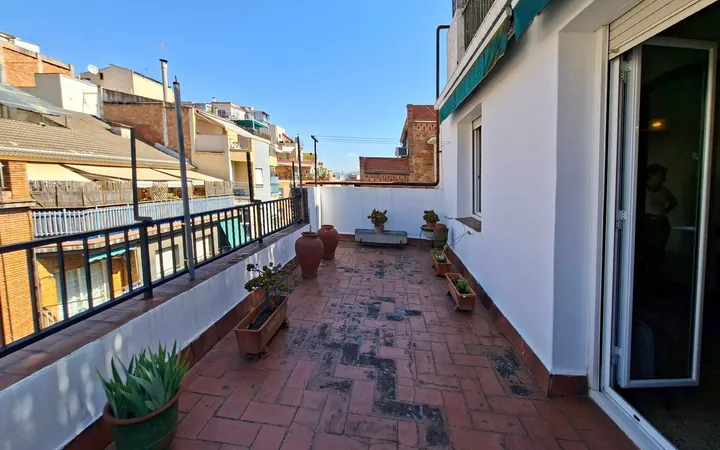 Ático en Calle de Varsòvia, 27, El Guinardó - Foto 2