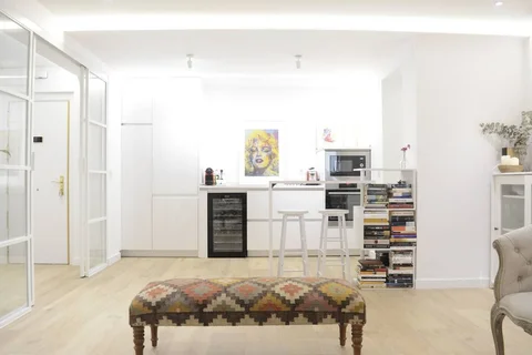 Piso en calle de Santa Rafaela María del Sagrado Corazón, 108 - Foto 1