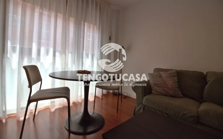 Piso en Calle de Ulises - Foto 4