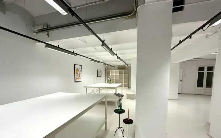 Local comercial en  Carrer de Calvet 47 - Foto 6