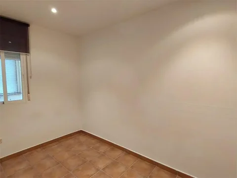 Piso en  Avenida de Menéndez Pelayo 42 - Foto 7