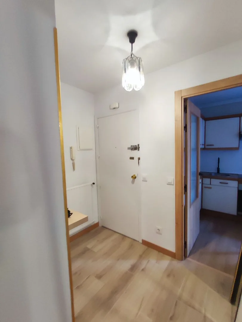 Piso en Barrio Zofío - Foto 3