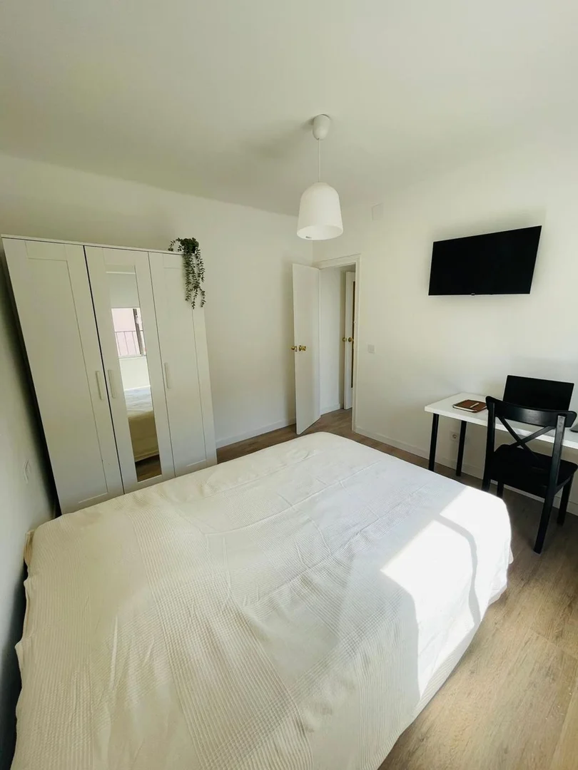 Piso en calle dels Argensola, 13 - Foto 1