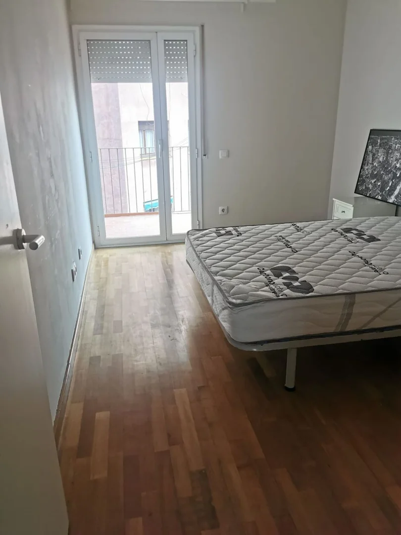 Piso en Calle de Rogent, 81 b, El Camp de l'Arpa del Clot - Foto 2