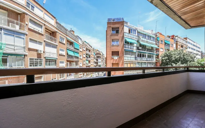 Piso en Calle de la Infanta María Teresa, 14 - Foto 15