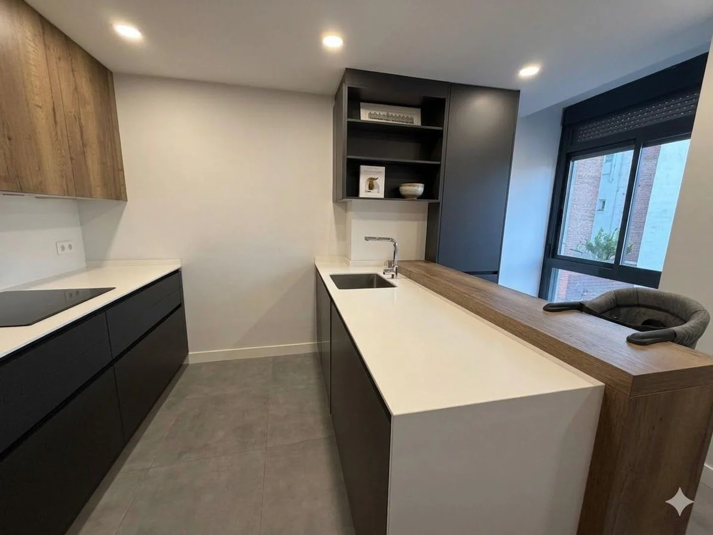 Dúplex en Barrio Trafalgar - Foto 5