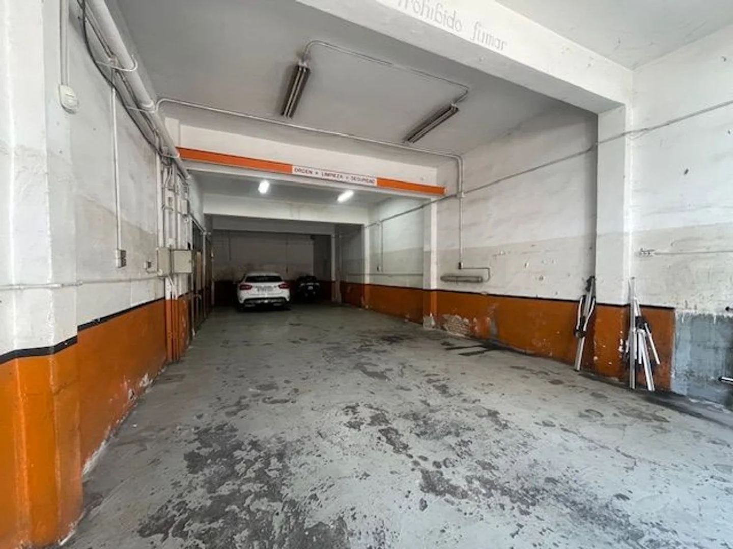 Edificio de uso mixto en Calle Fornillos - Foto 3