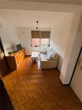 Piso en Moratalaz - Foto 1