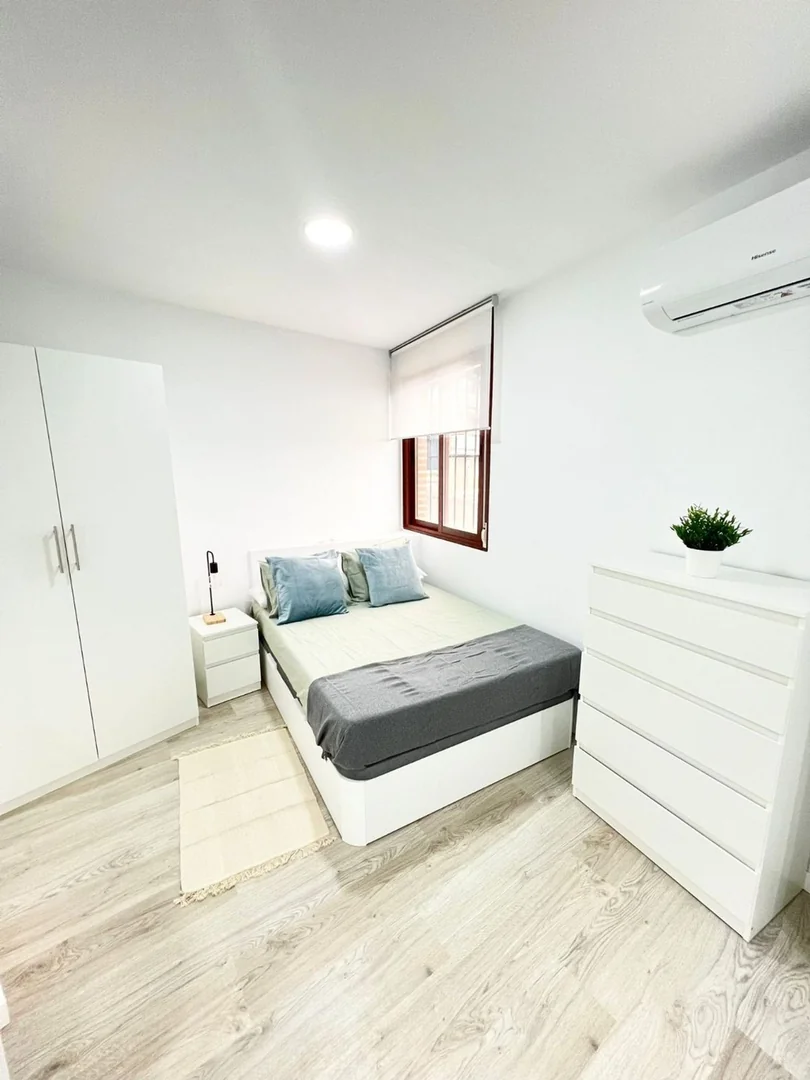Estudio en Calle de Manuel Villarta - Foto 2