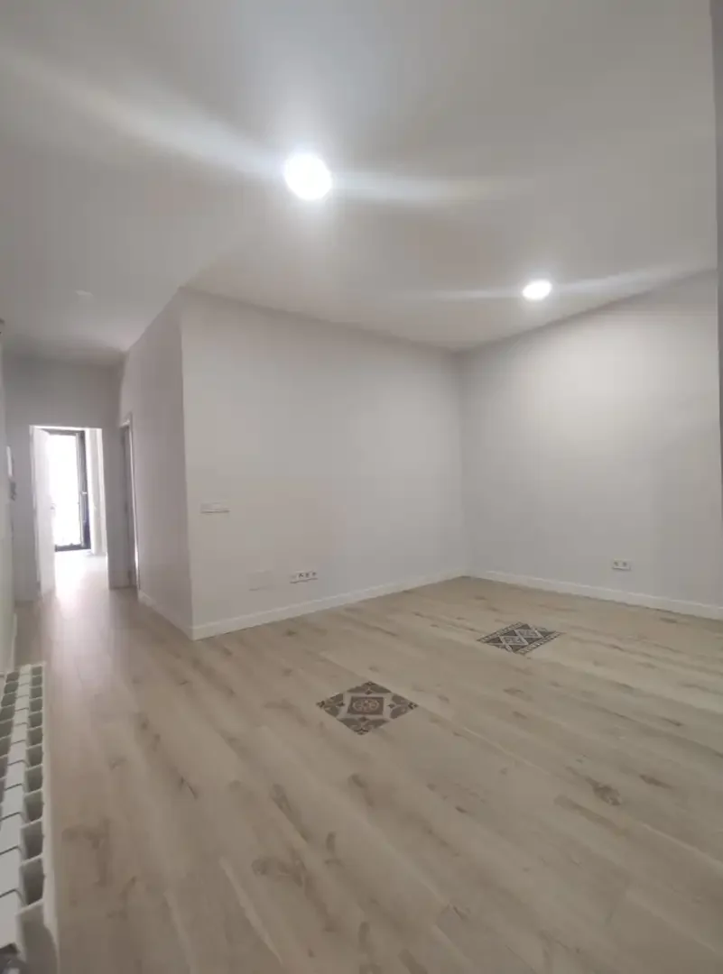 Piso en  Calle de Cuchilleros 6 - Foto 4