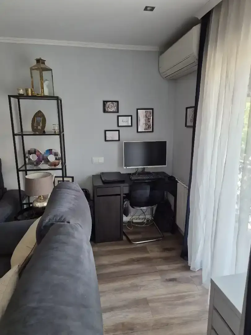Piso en  Passeig de Valldaura 250 - Foto 4