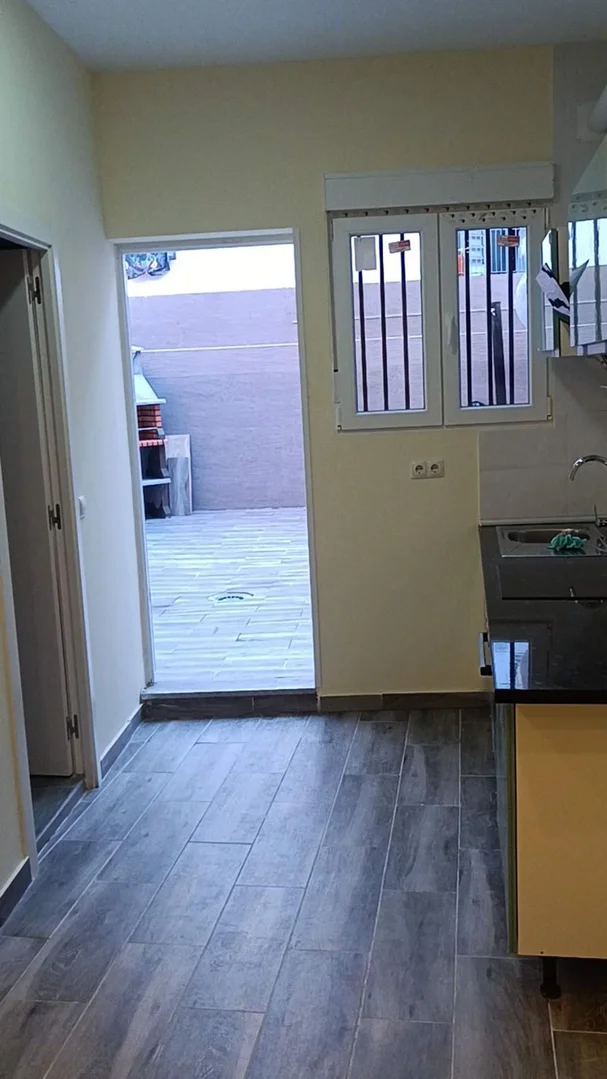 Piso en calle Brihuega, 17