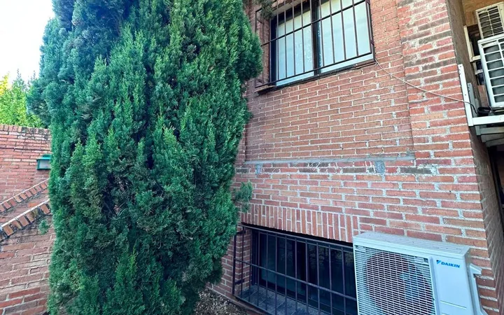 Edificio de uso mixto en Calle de la Hiedra - Foto 3