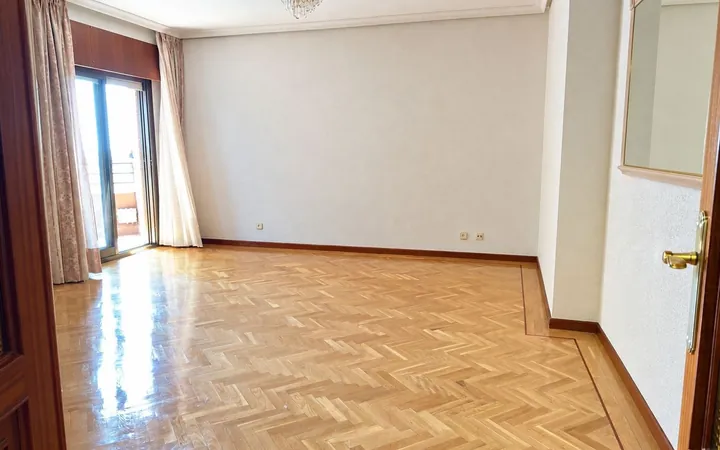 Piso en Calle Federico Moreno Torroba, 1, Adelfas - Foto 3