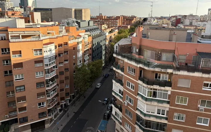 Piso en Calle de la Reina Mercedes, 9, Cuatro Caminos - Foto 1