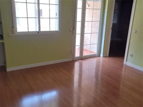 Piso en  Calle de Herminio Puertas 47 - Foto 2