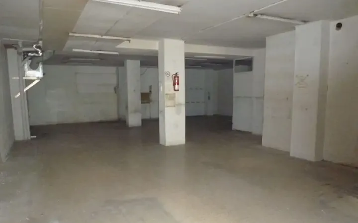 Local comercial en  HUELVA - Foto 3