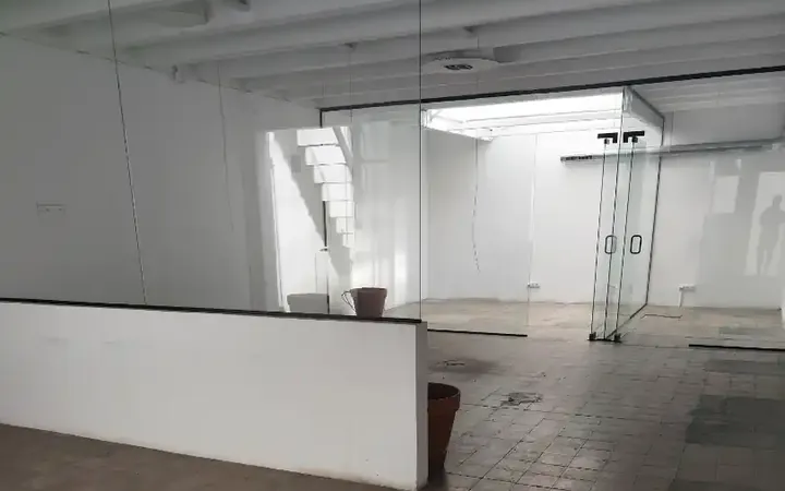 Local comercial en  Carrer de Joan d'Àustria 109 - Foto 6