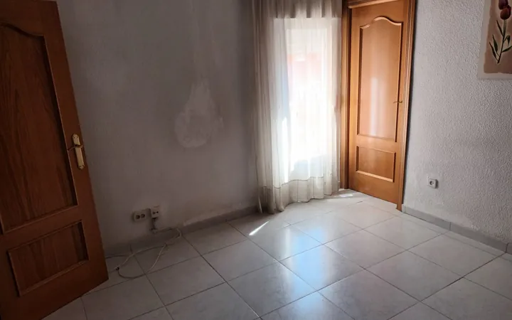 Piso en Calle de la Laguna, 201, Vista Alegre - Foto 1