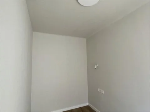 Piso en  Carrer de la Mare de Déu de Port 281 - Foto 8