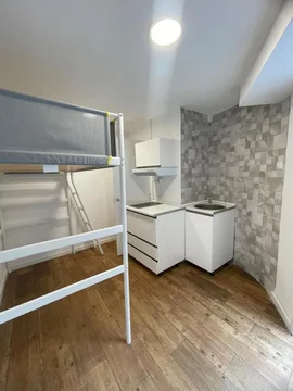 Estudio en  Carrer de la Conca de Tremp 63 - Foto 1