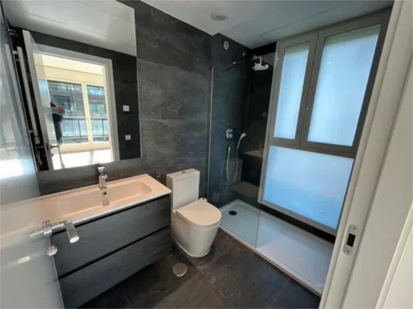 Piso en  Calle de Dulce Chacón 49 - Foto 6