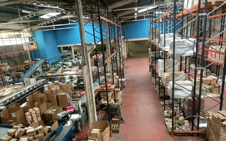 Nave Industrial en  Carrer Y 27 - Foto 6