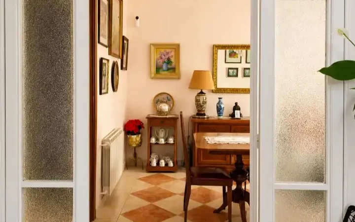 Chalet en  Carrer de Marià Labèrnia 49 - Foto 2