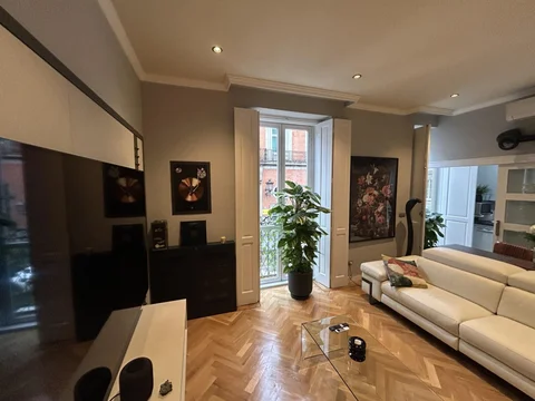 Piso en  Calle de San Bernardo 40 - Foto 8