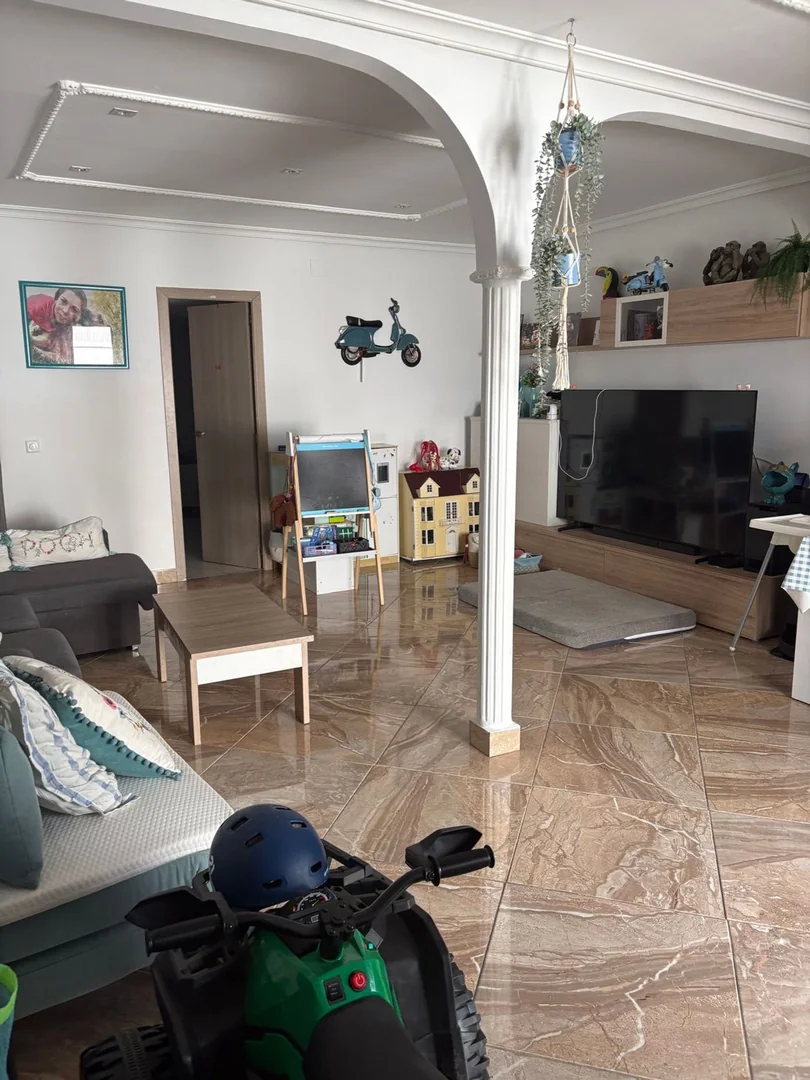 Chalet adosado en Calle Lavanda, 31, Valdebebas - Valdefuentes - Foto 3