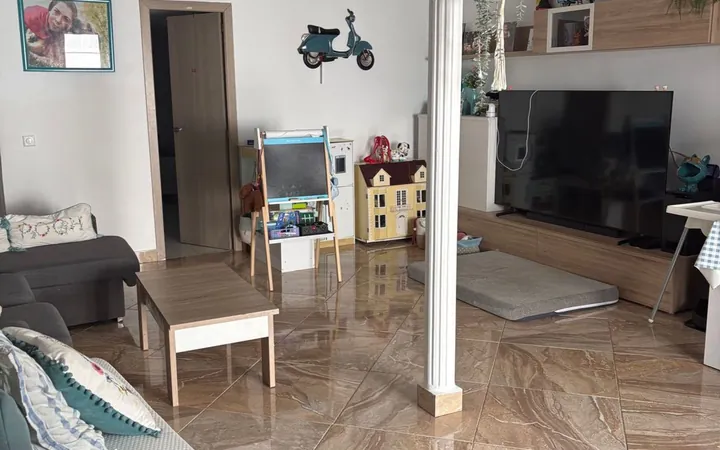 Chalet adosado en Calle Lavanda, 31, Valdebebas - Valdefuentes - Foto 3